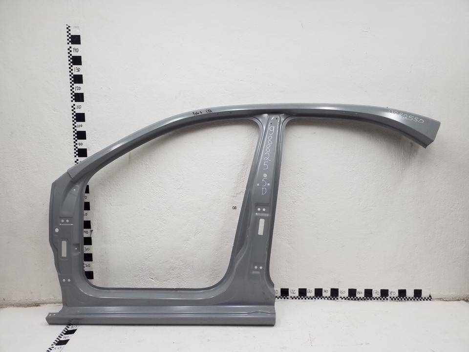 Кузовной элемент