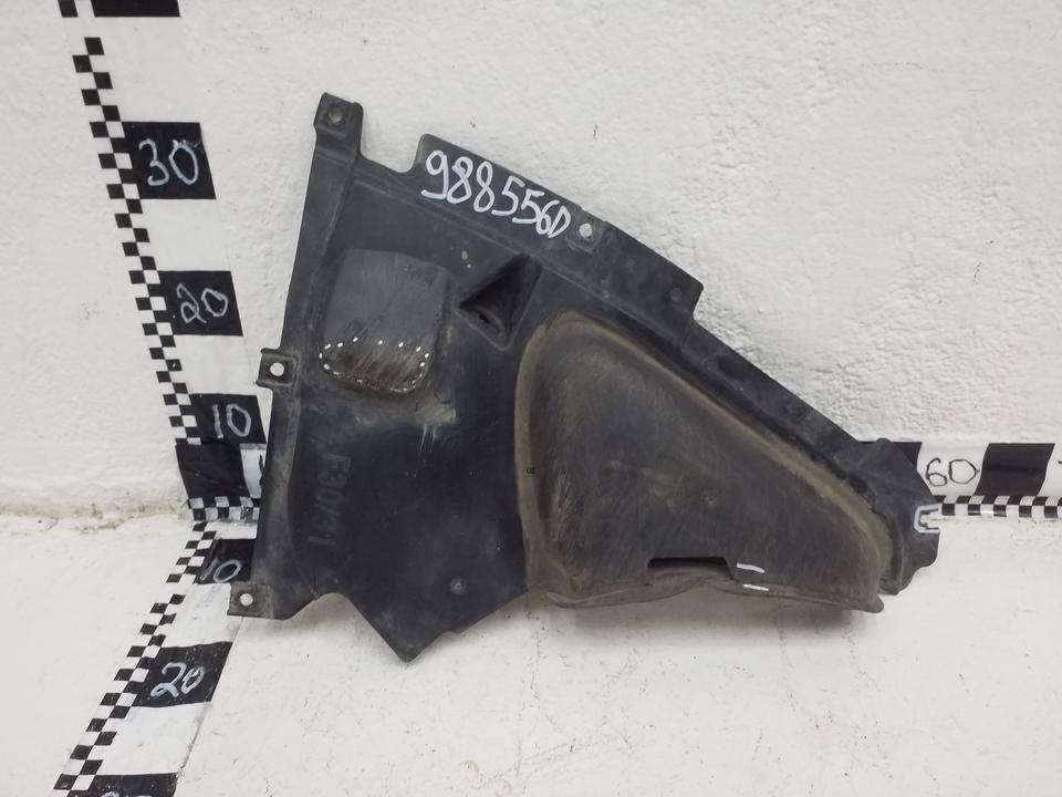 Воздуховод радиатора левый