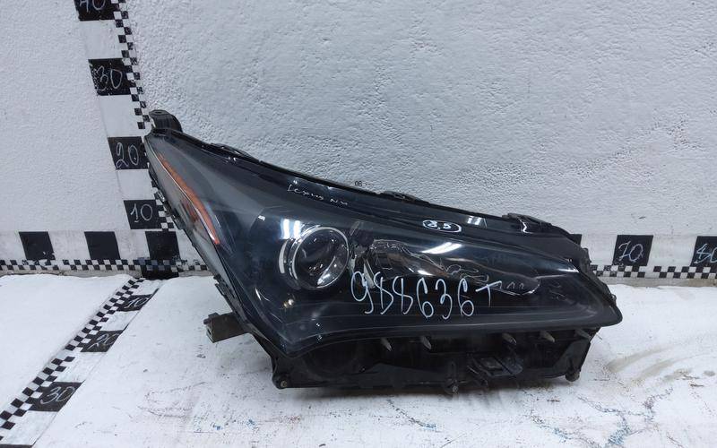 Фара правая