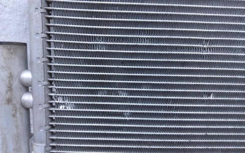 Радиатор кондиционера / конденсер
