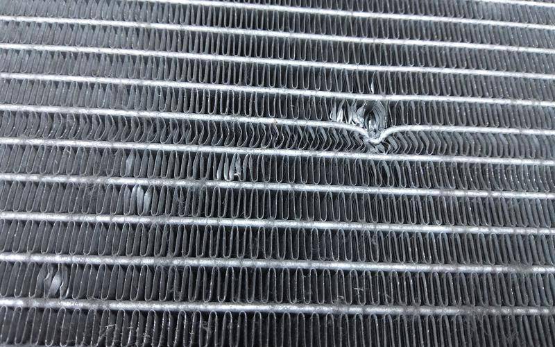 Радиатор кондиционера / конденсер