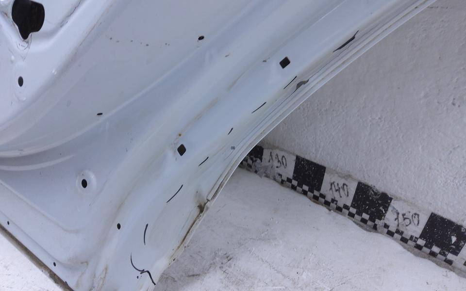 Дверь задняя правая