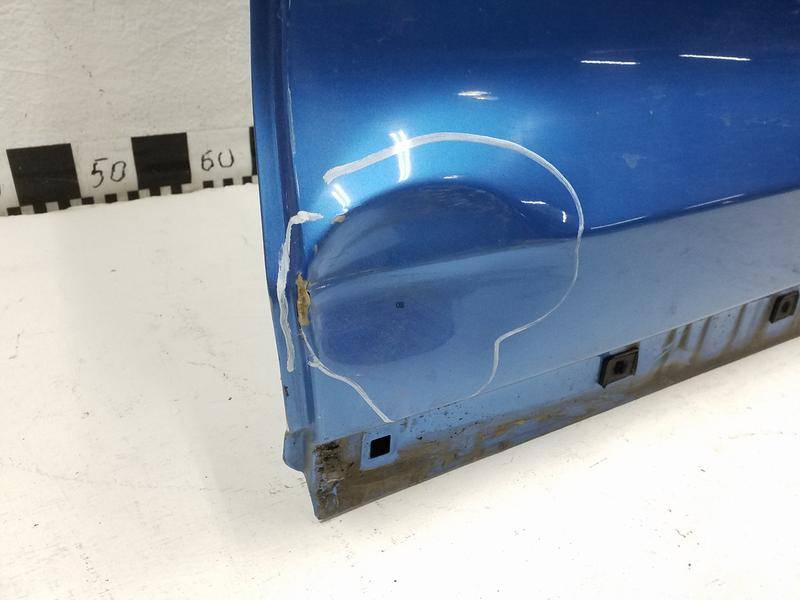 Дверь задняя левая