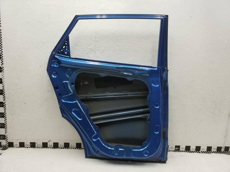Дверь задняя левая