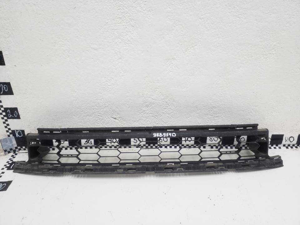 Решетка в бампер