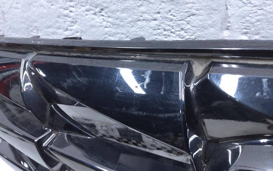 Решетка радиатора