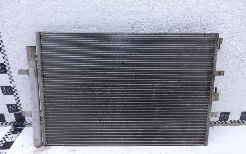 Радиатор кондиционера / конденсер