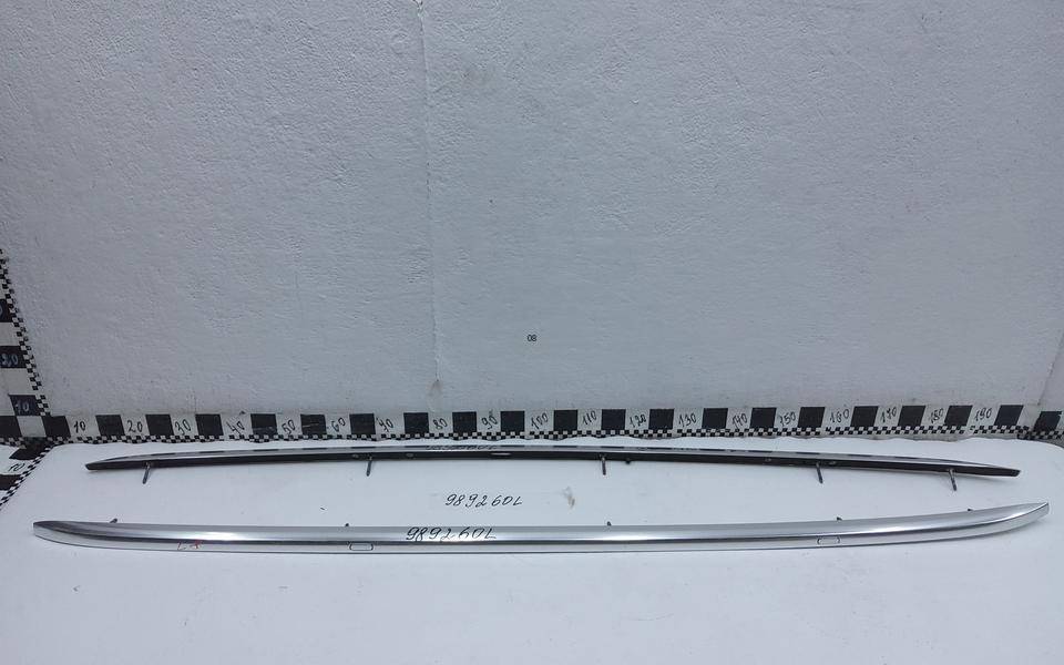 Рейлинг (релинг) левый (планка на крышу)