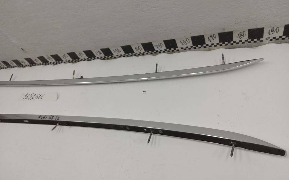 Рейлинг (релинг) левый (планка на крышу)