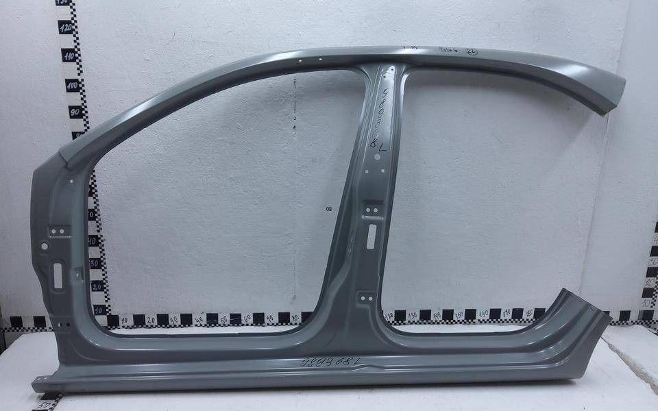 Кузовной элемент