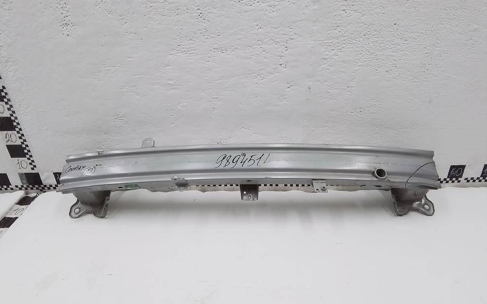 Усилитель переднего бампера