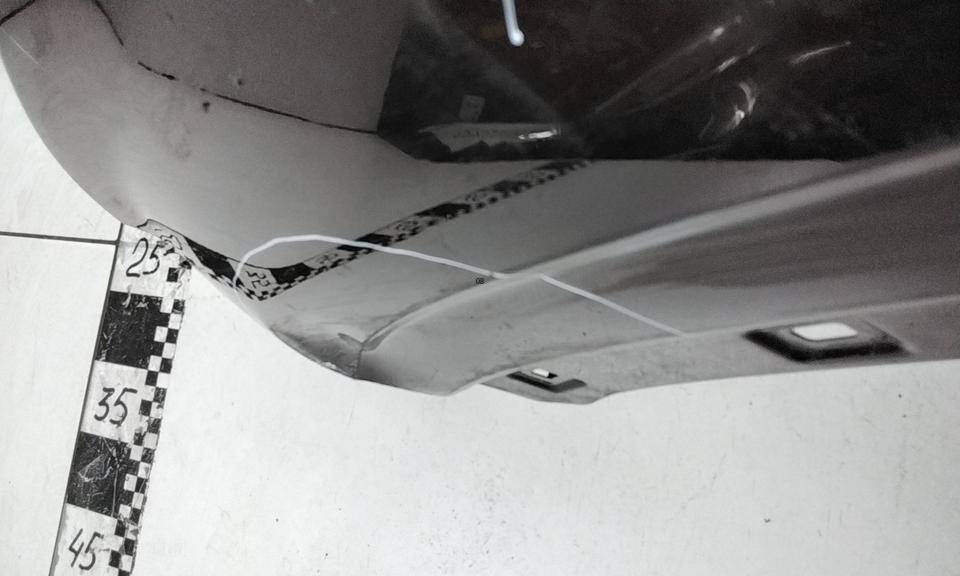 Крыло переднее левое