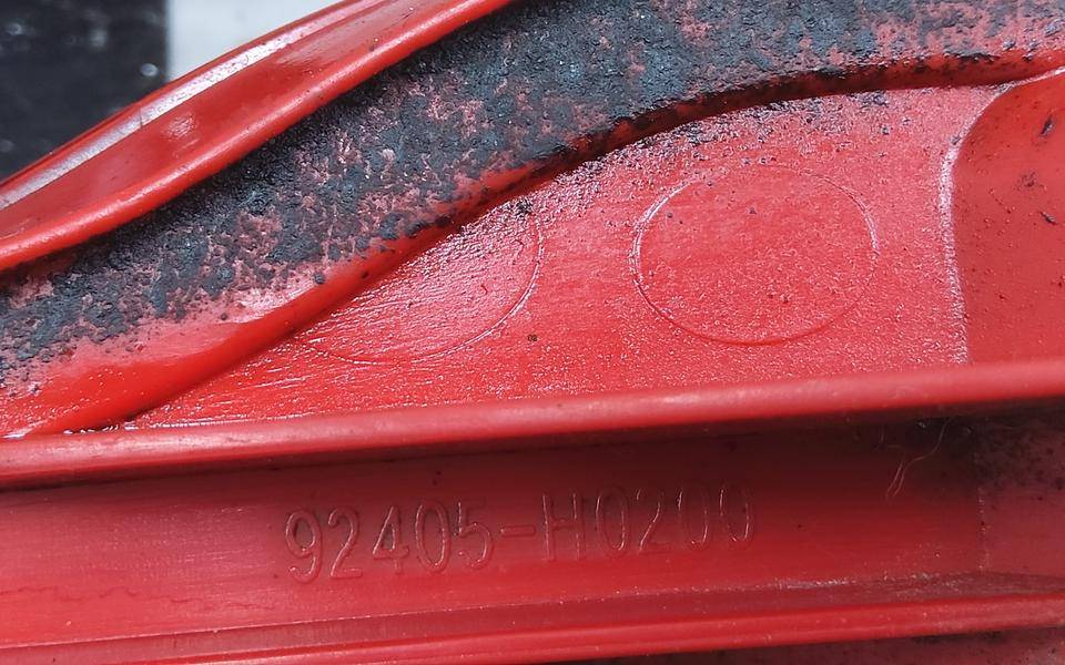 Фонарь задний в бампер левый