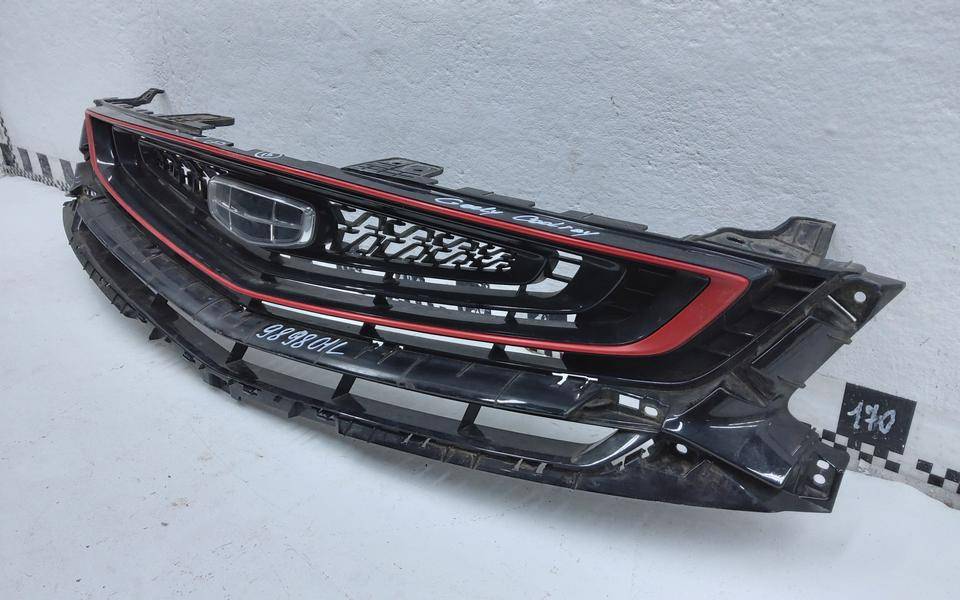 Решетка радиатора