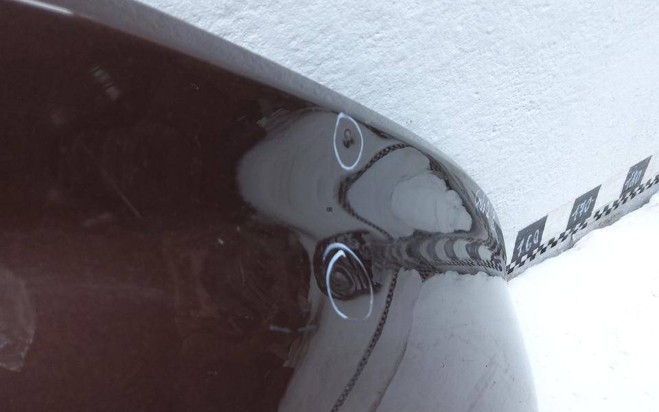 Крыло переднее правое