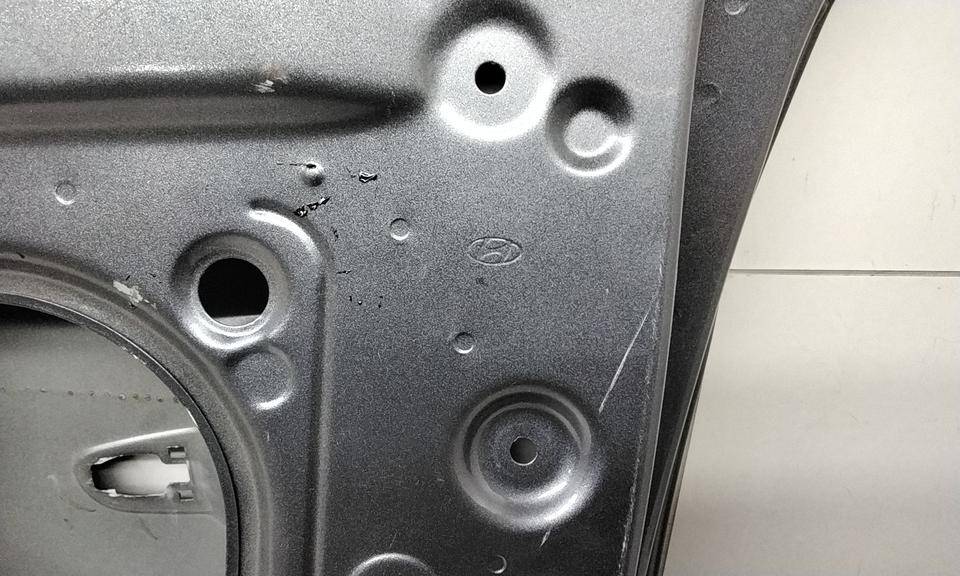 Дверь передняя правая