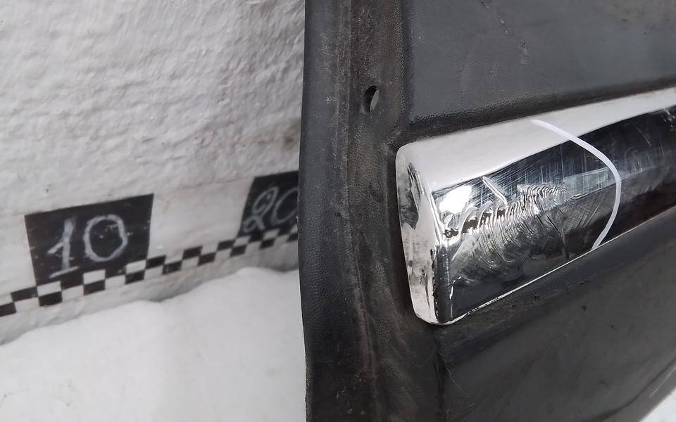 Накладка двери задней левой