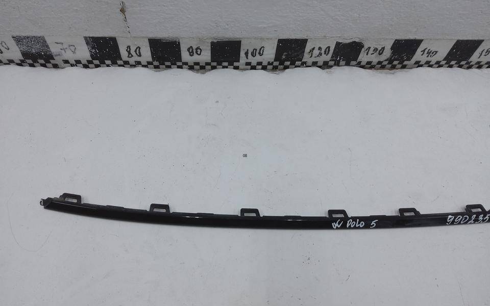 Накладка заднего бампера