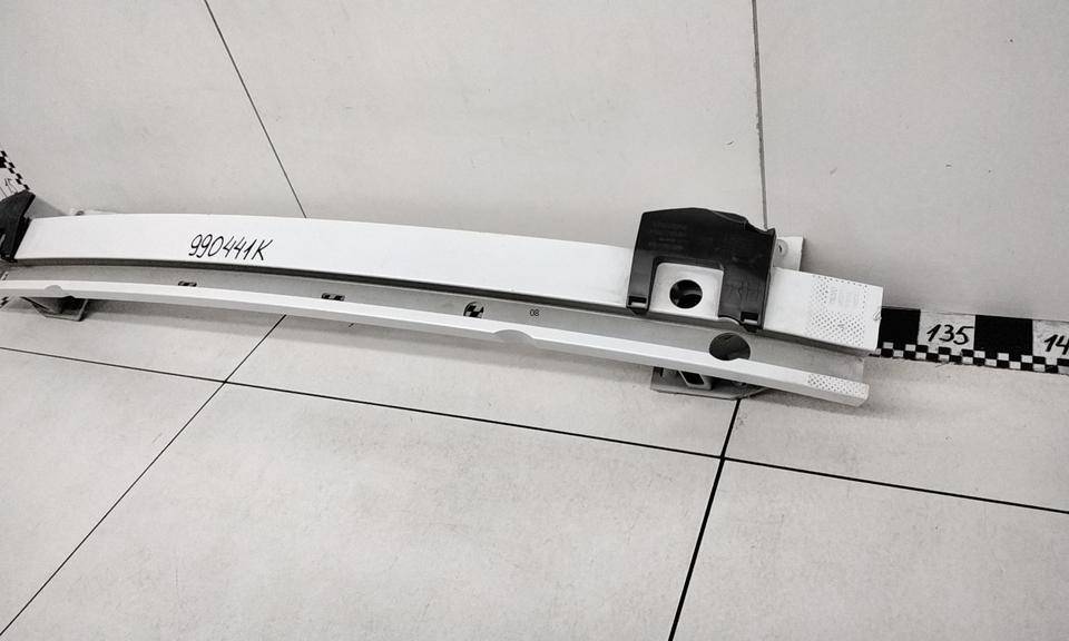 Усилитель заднего бампера