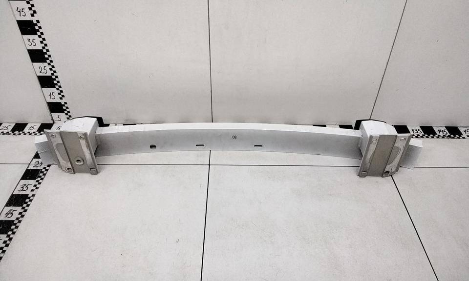 Усилитель заднего бампера