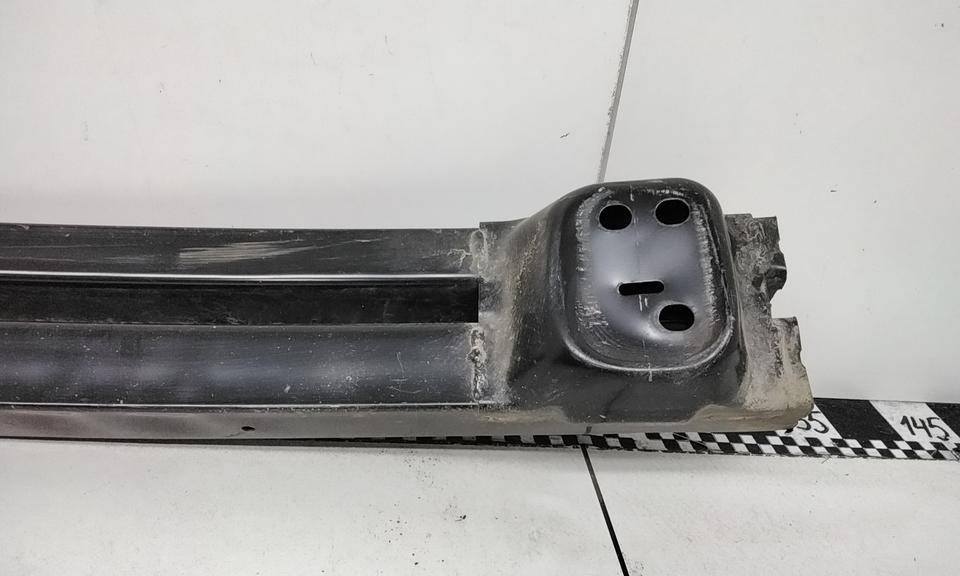 Усилитель заднего бампера