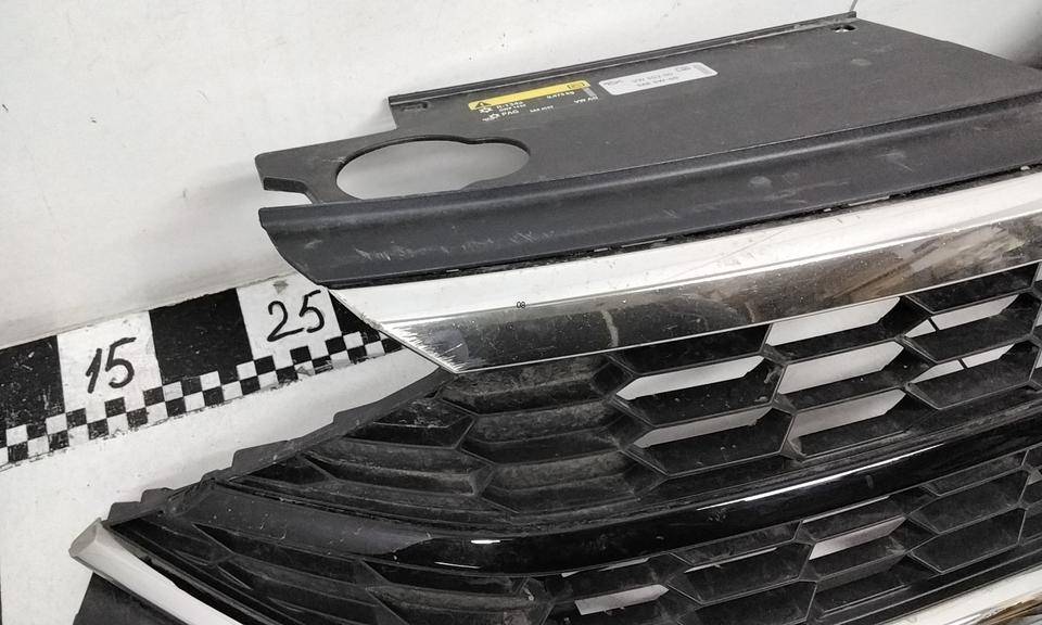 Решетка радиатора