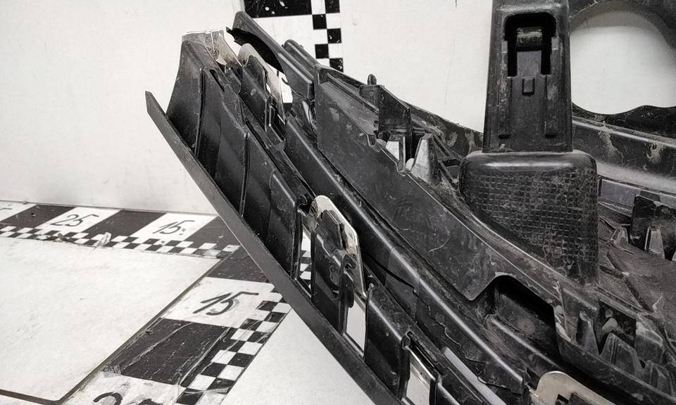 Решетка радиатора