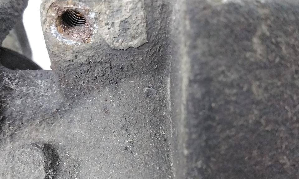 Суппорт передний правый