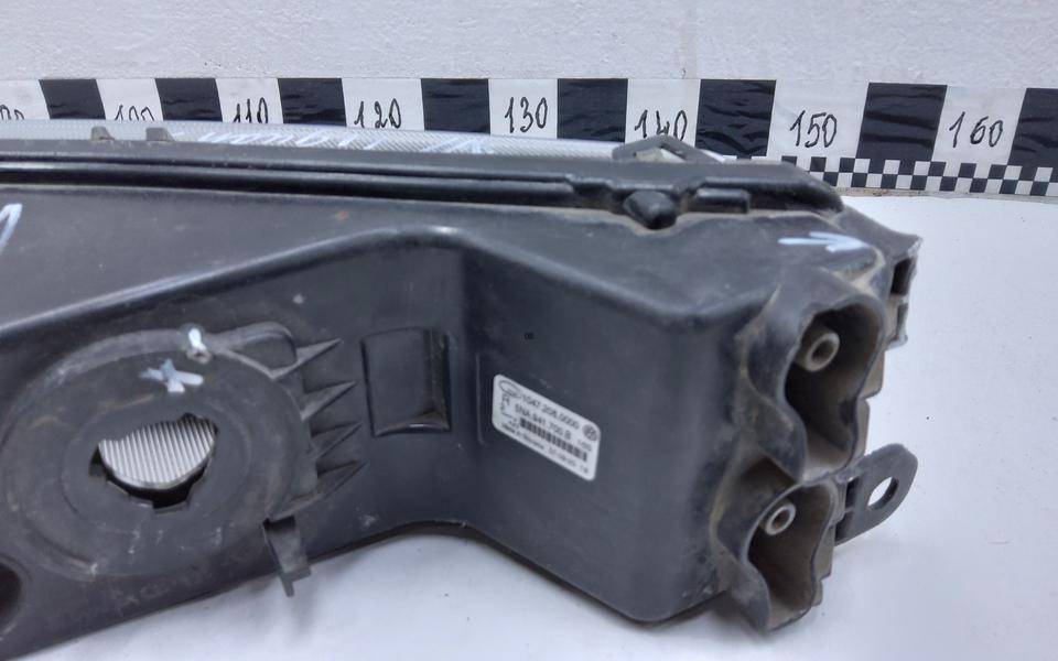 Фара противотуманная правая