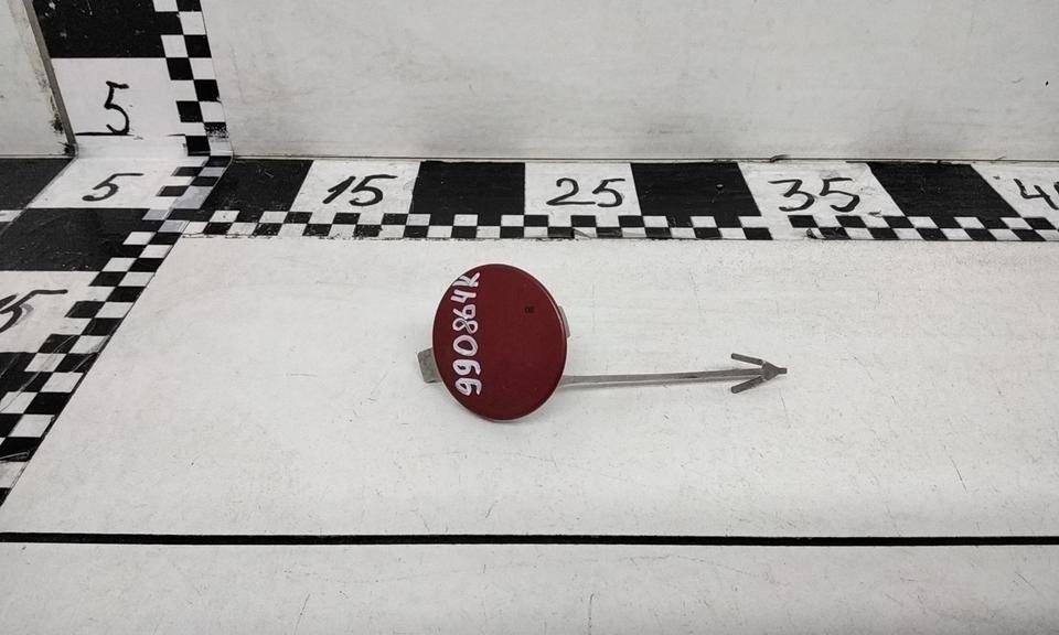 Заглушка буксировочного крюка