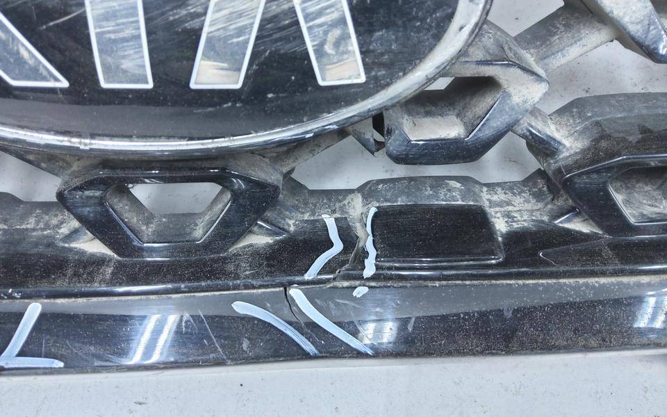 Решетка радиатора