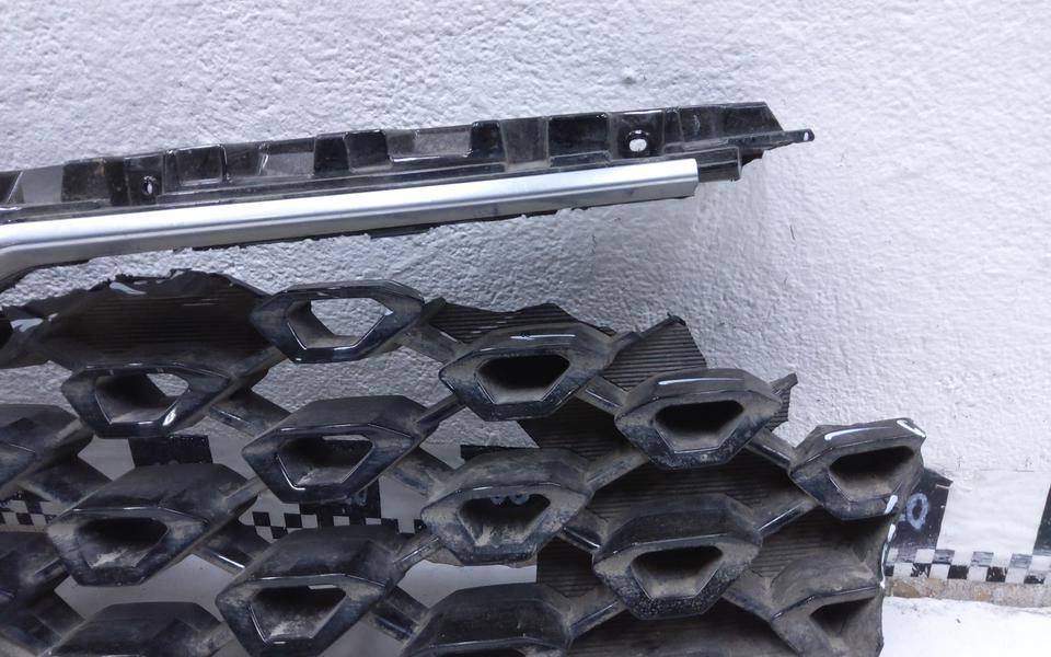 Решетка радиатора