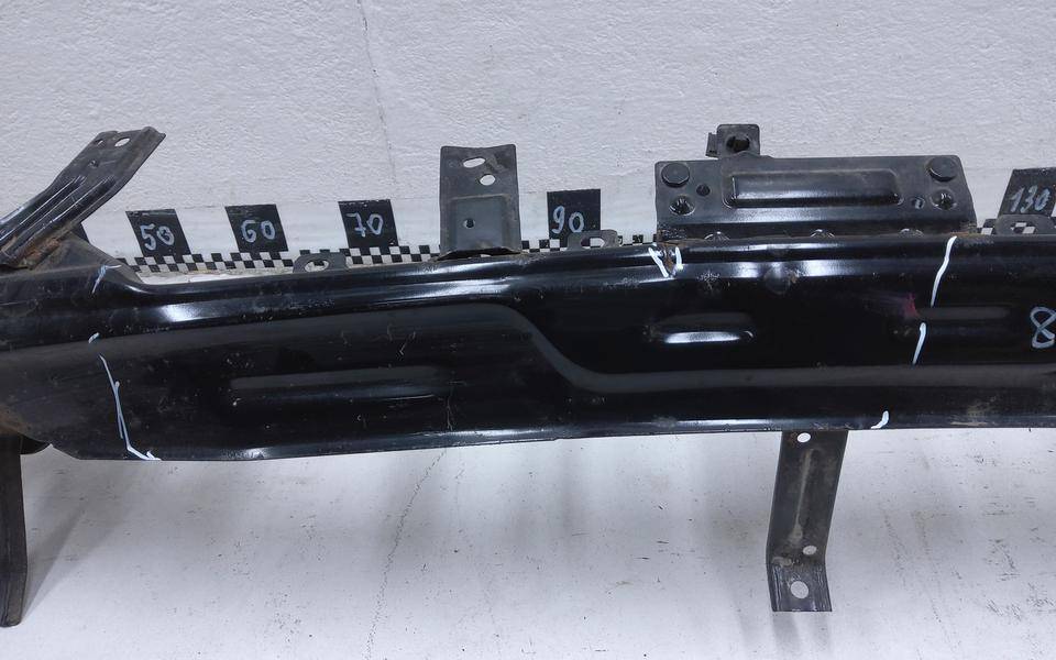 Усилитель заднего бампера