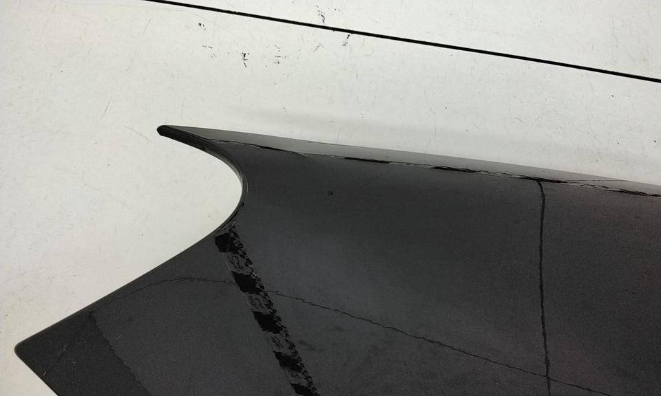 Крыло переднее левое