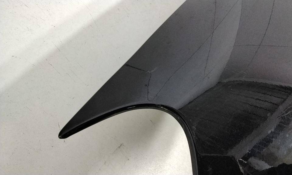 Крыло переднее левое