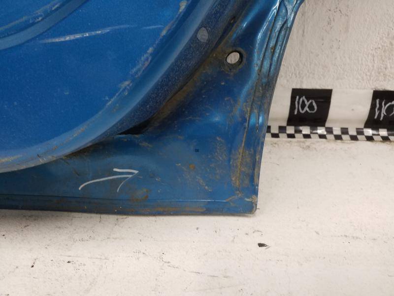 Дверь задняя правая