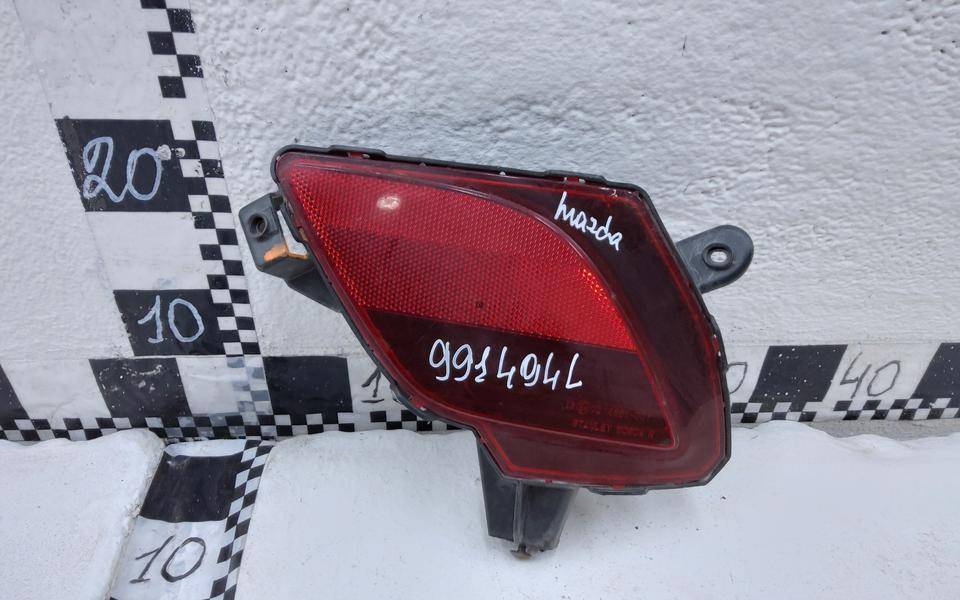 Отражатель в бампер задний правый