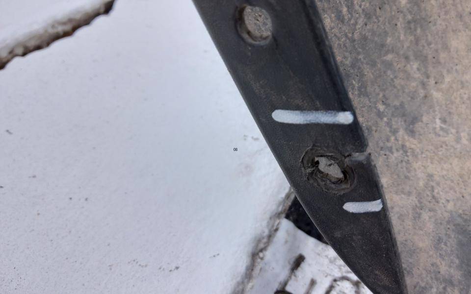 Бампер задний