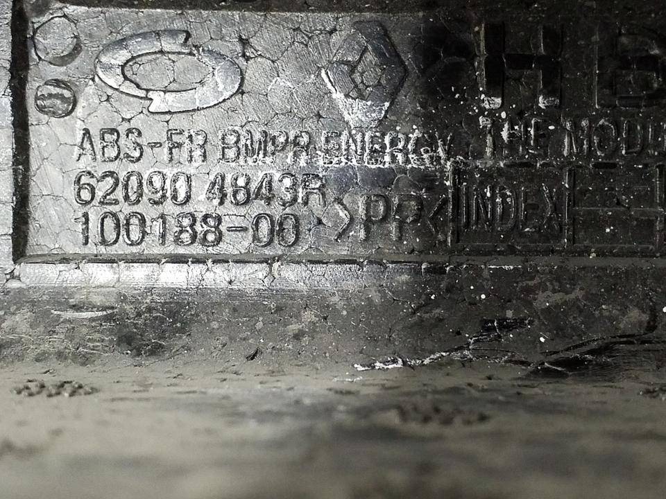 Наполнитель переднего бампера