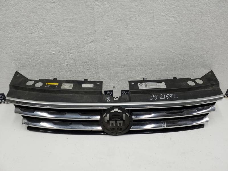 Решетка радиатора