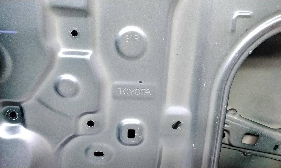 Дверь задняя правая