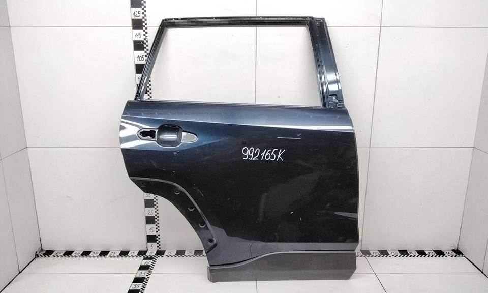 Дверь задняя правая