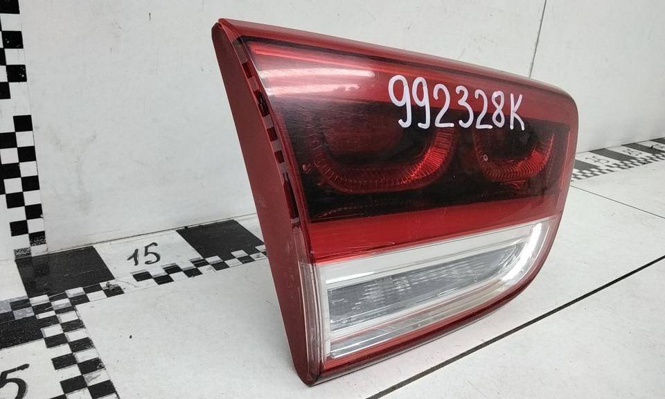 Фонарь задний внутренний левый