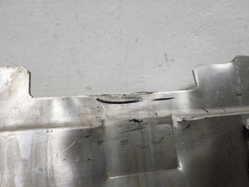 Усилитель переднего бампера