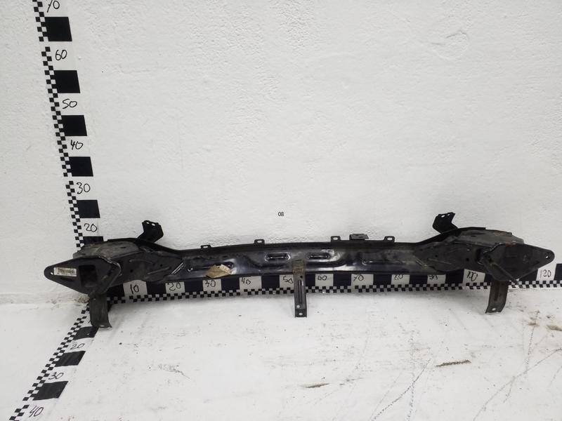 Усилитель заднего бампера