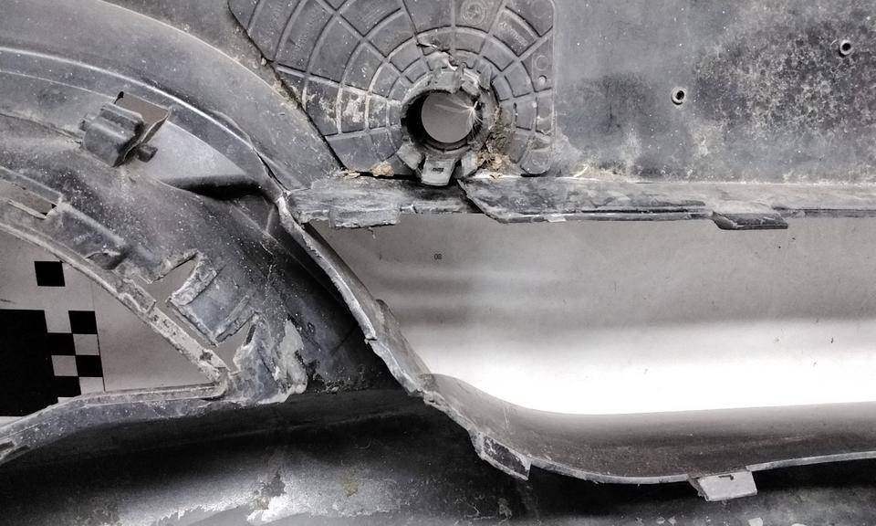 Бампер передний