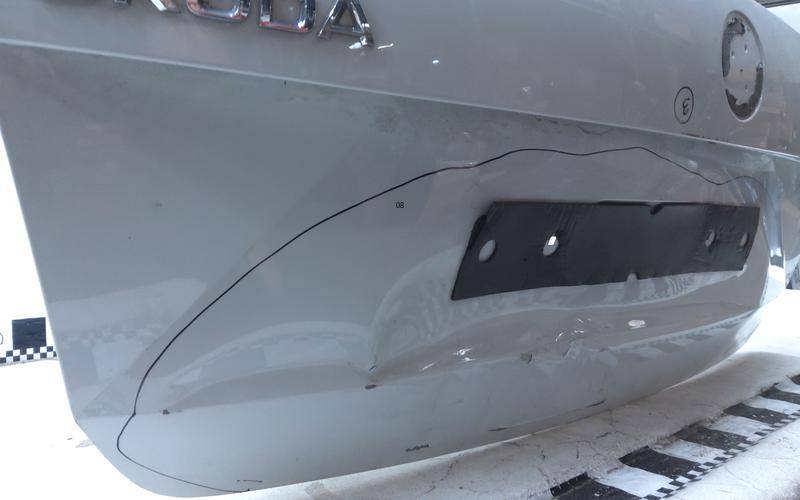 Крышка багажника