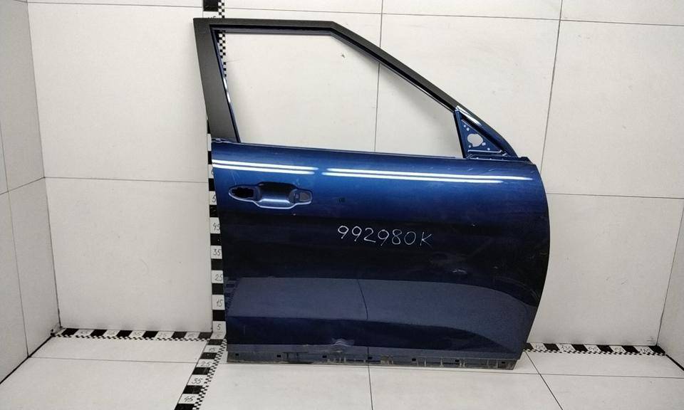 Дверь передняя правая