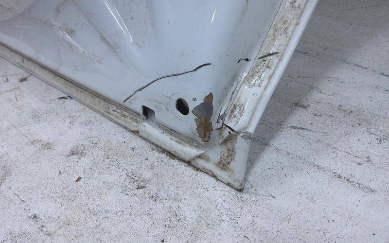 Дверь задняя правая