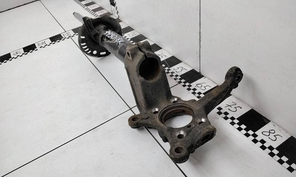 Амортизатор передний